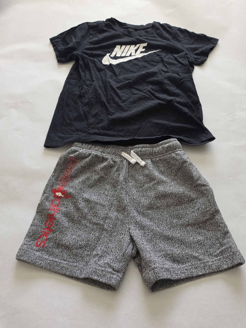 Kids 2 Piece Set Nike Kids Black Logo T-Shirt Size L + Roots Shorts Size 6